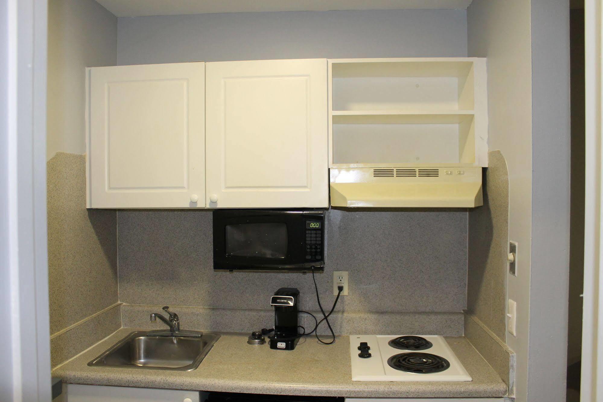 Budgetel Inn And Suites Atlanta Midtown Екстер'єр фото